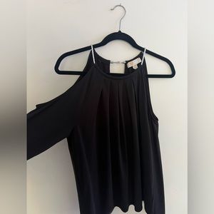 Open shoulder Michael Kors top